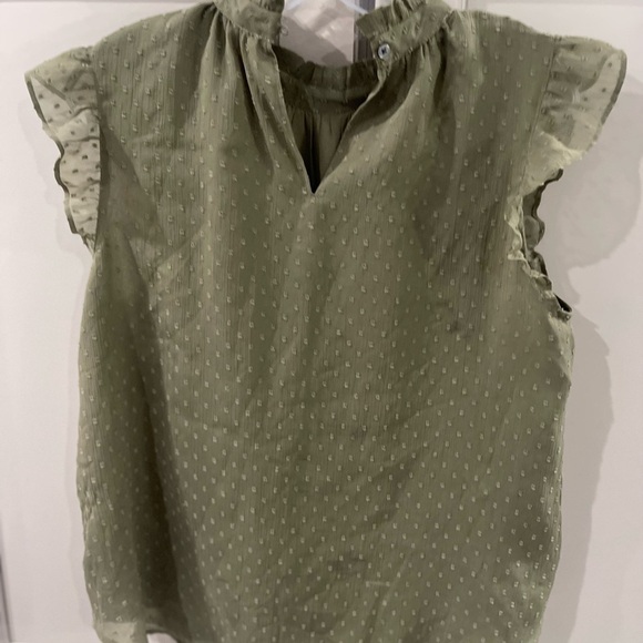 Loft Top woman’s size L-petite - Picture 3 of 11